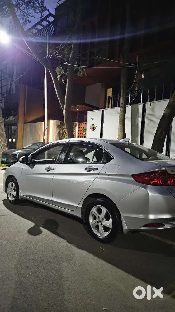 Honda City Top-end  Petrol Automatic  Full Service History  60k Odo