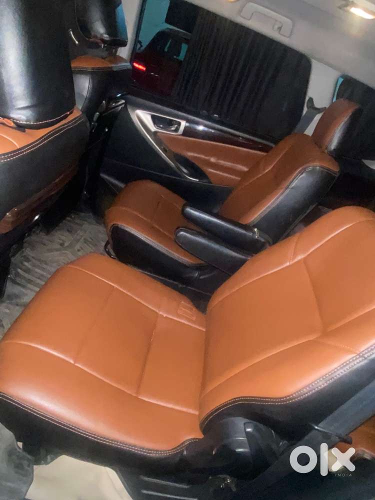 Toyota Innova Crysta 2016 Diesel Well Maintained