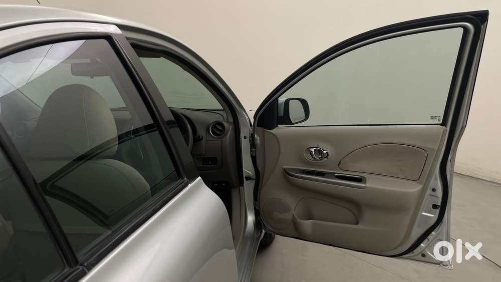 Nissan Micra Xv Cvt, 2015, Petrol
