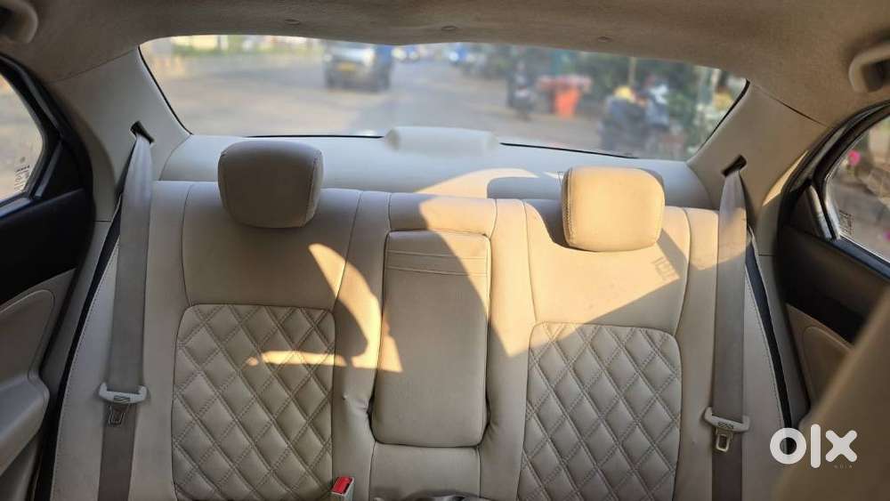 Maruti Suzuki Swift Dzire Amt Zdi, 2018, Diesel