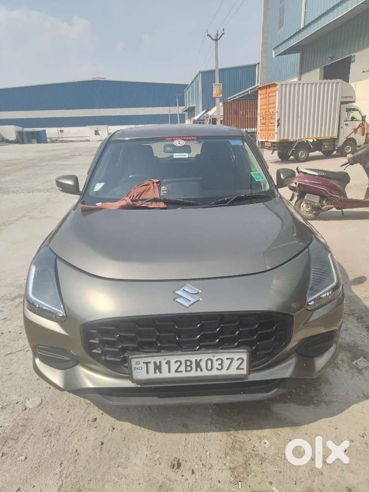 Maruti Swift 2025 Petrol 22000 Km Driven, Automatic