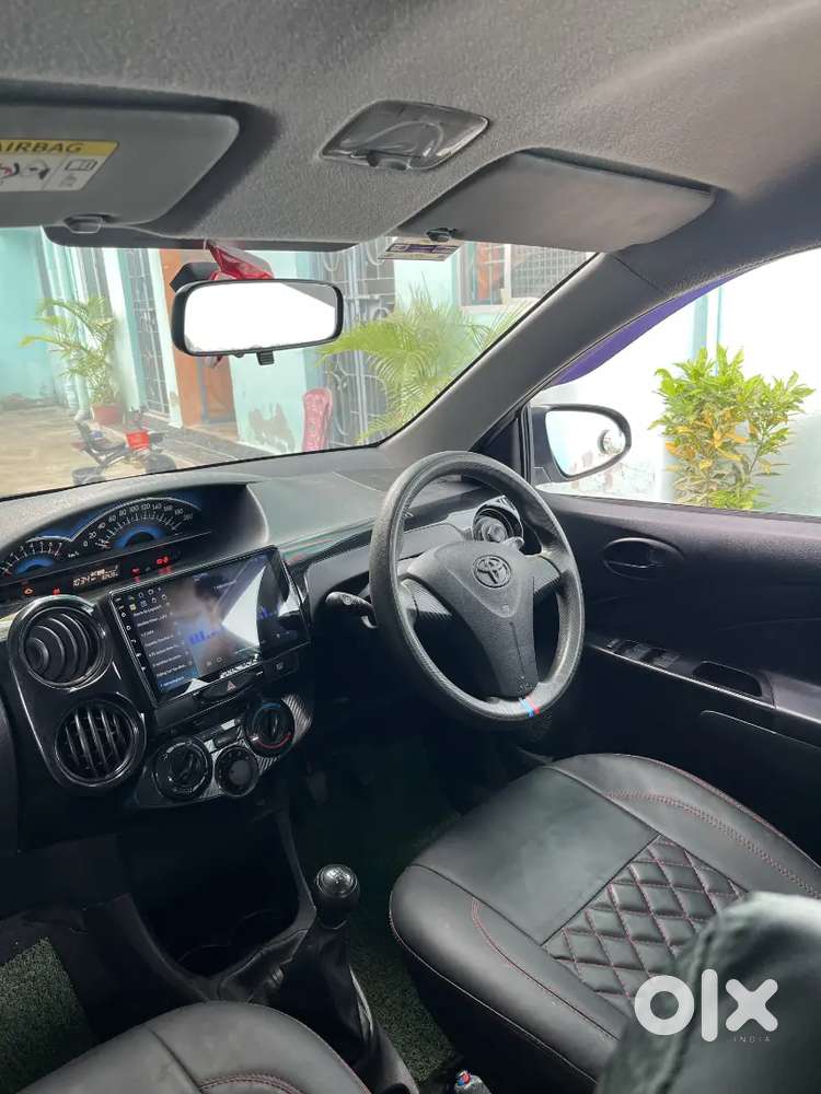 Toyota Etios Cross G
