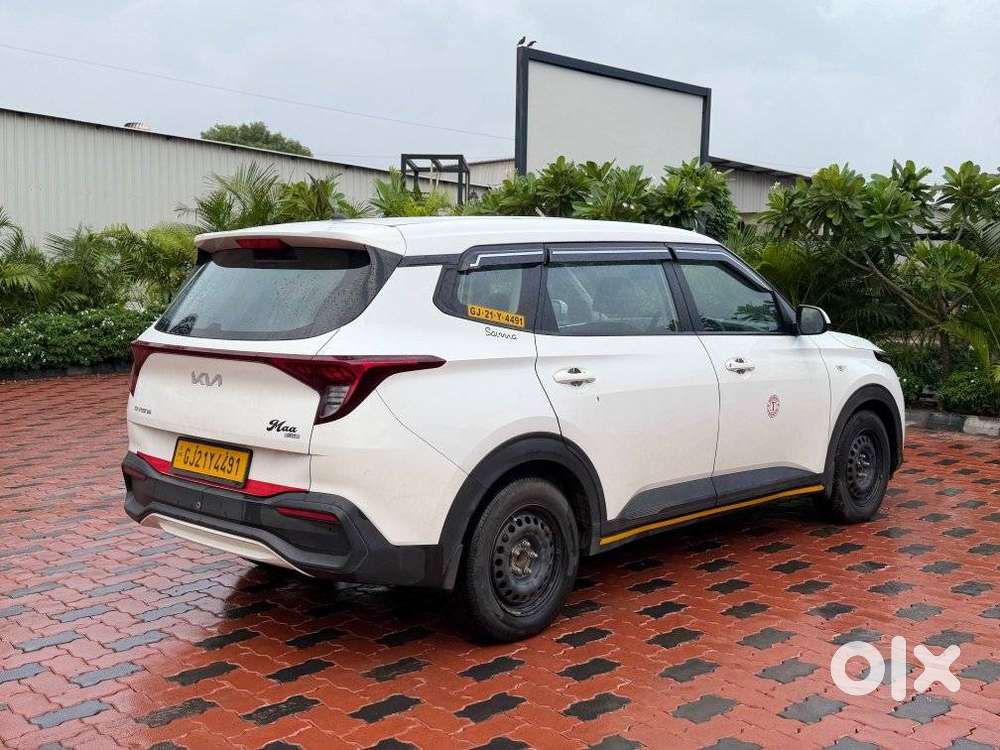 Kia Carens 1.5 Prestige Plus 7 Str Imt, 2023, Diesel