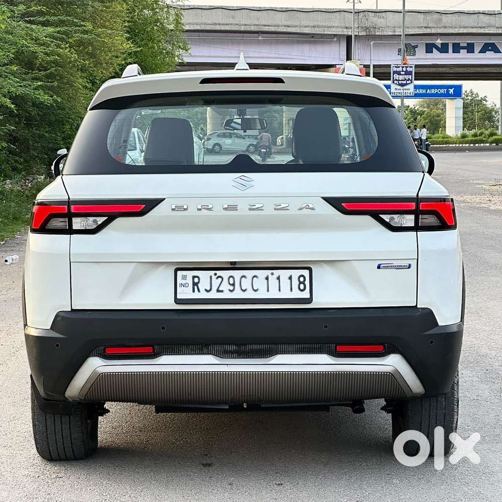 Maruti Suzuki Brezza 1.5 Vxi Smart Hybrid, 2022, Petrol