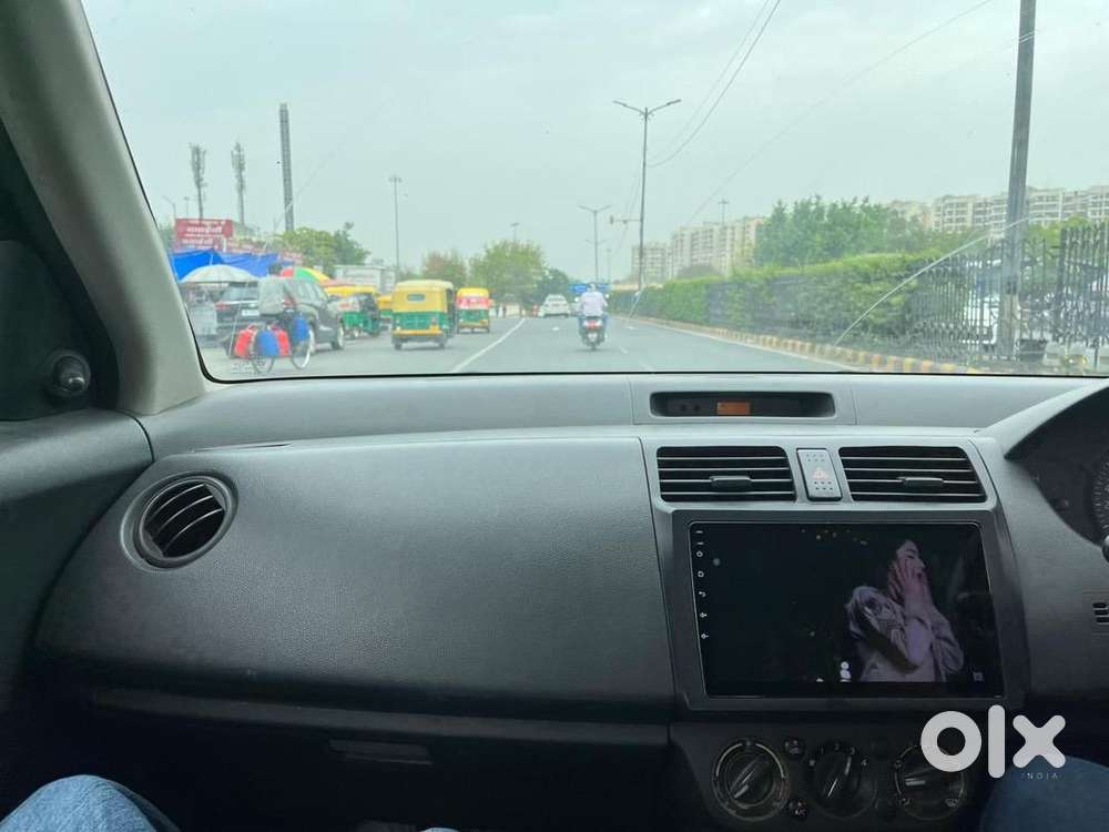 Maruti Suzuki Swift Dzire 2011 Petrol Well Maintained