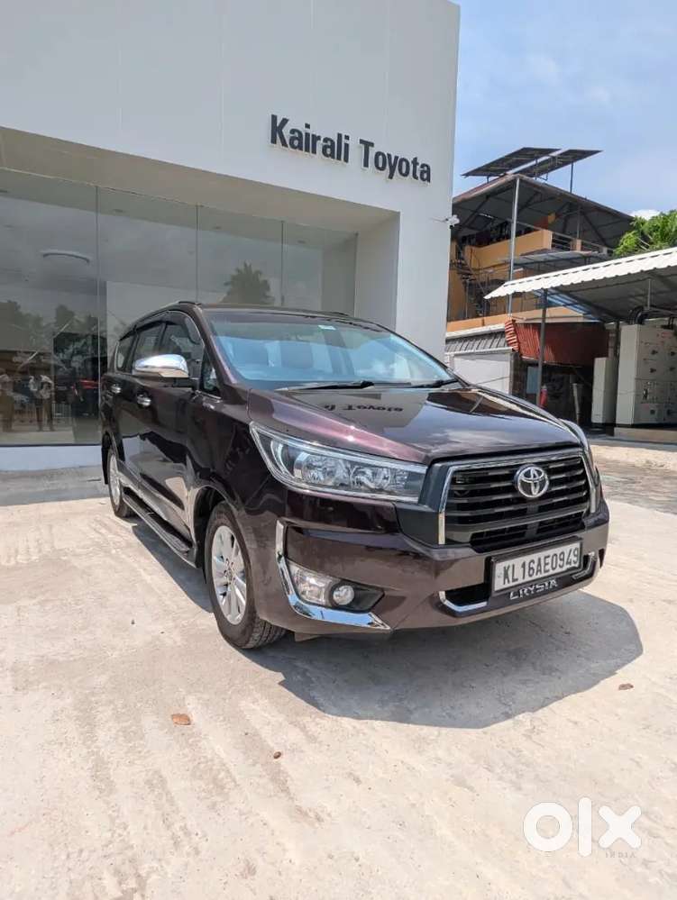 Toyota Innova Crysta 2017 Variant At