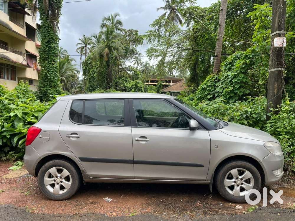 Skoda Fabia 2011 Petrol 110000 Km Driven