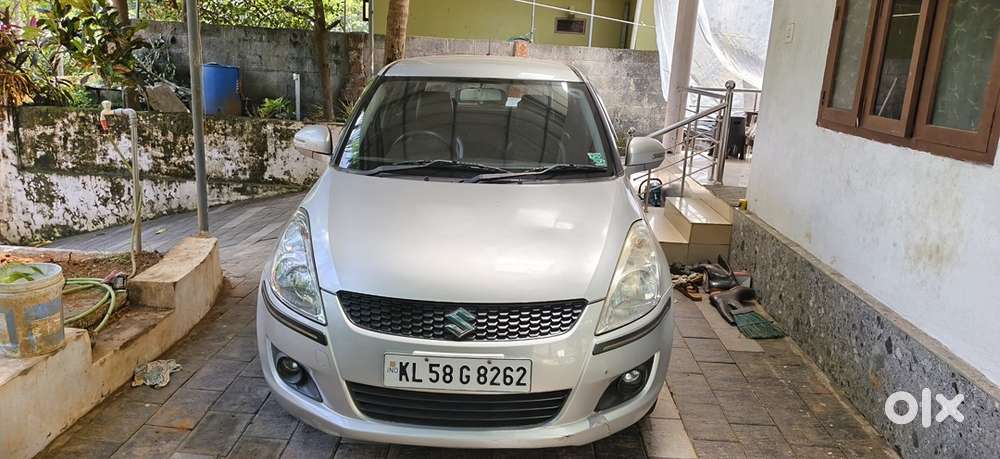 Maruti Swift Petrol 2012