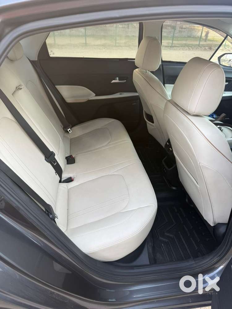 Hyundai Verna Petrol 2nd Owner 2023
