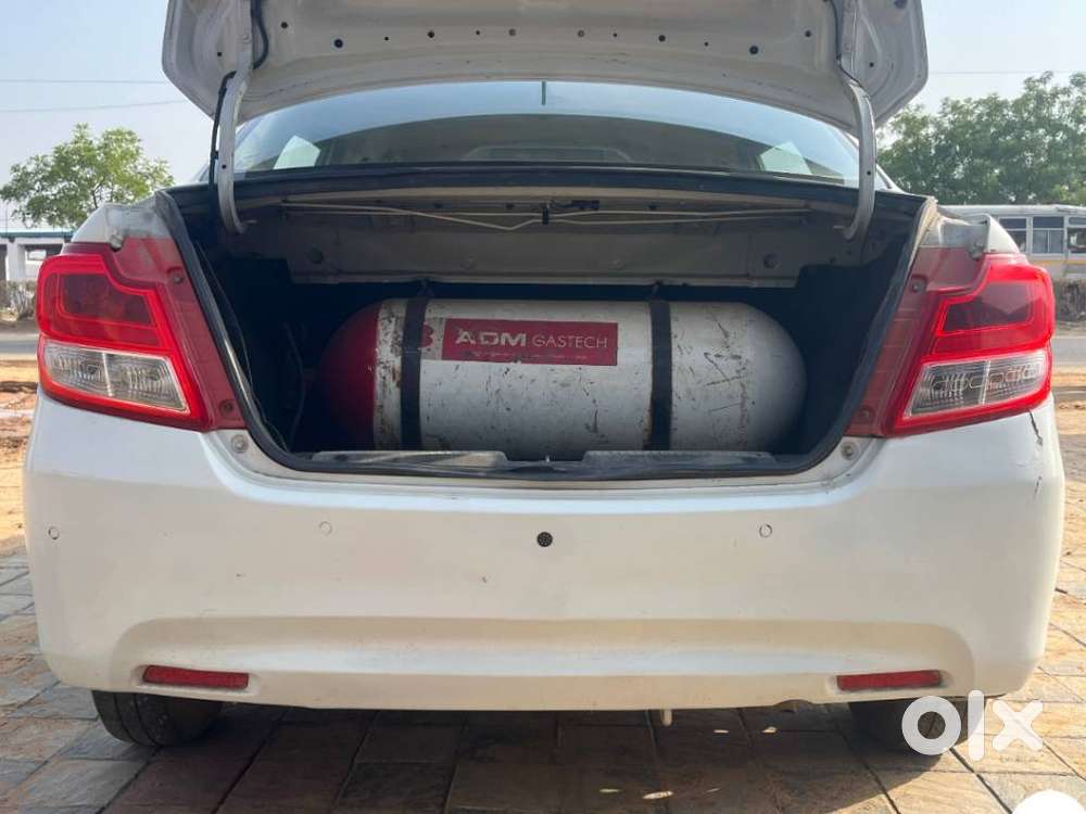 Maruti Suzuki Swift Dzire 1.3 Lxi, 2021, Cng & Hybrids
