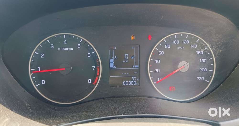 Hyundai I20 Sportz 1.2 Mt, 2020, Petrol
