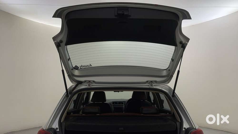 Volkswagen Polo 2009-2013 Petrol Highline 1.2l, 2015, Petrol