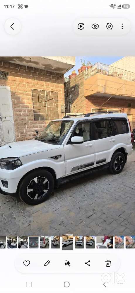 Mahindra Scorpio Classic S11