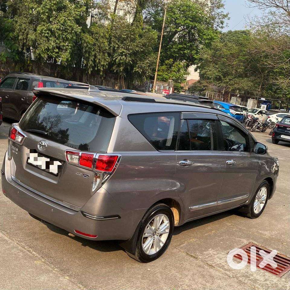 Toyota Innova Crysta 2.8z Automatic, 2016, Diesel