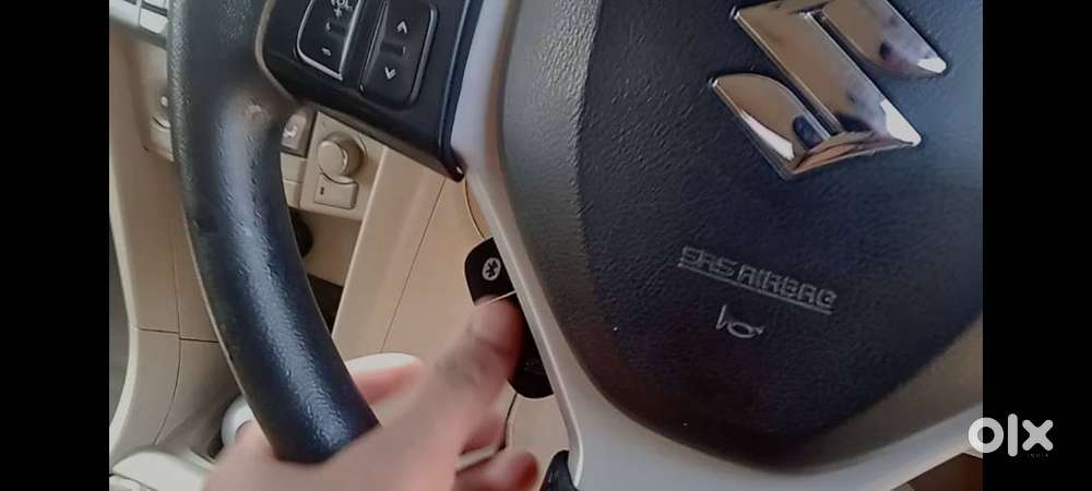 Button Start, Company Fitted Alloy Wheel