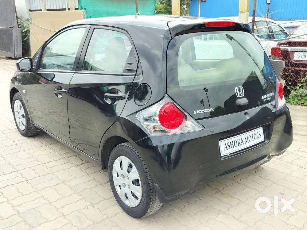 Honda Brio S Mt, 2012, Petrol