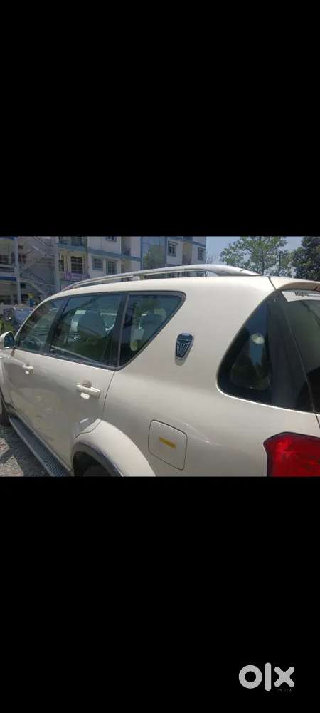 Mahindra Ssangyong Rexton 2014 Diesel 84000 Km Driven