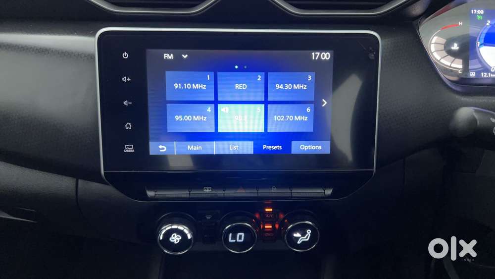 Nissan Magnite 1.0 Xv Premium Turbo Cvt, 2023, Petrol