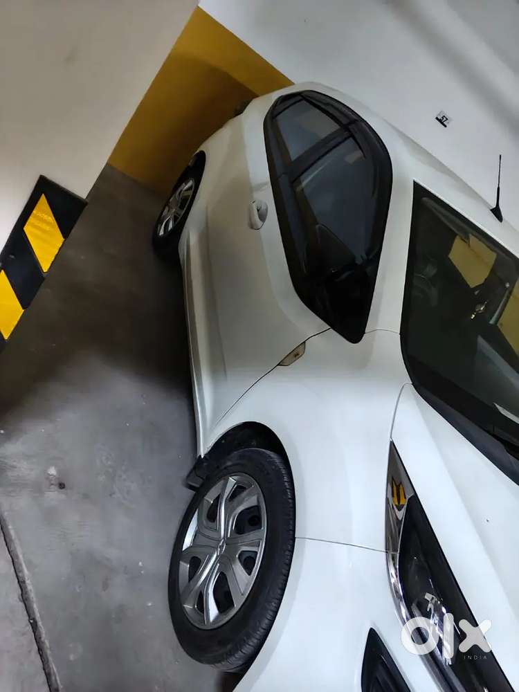 Tata Altroz 2021 Petrol 42800 Km Driven Good Condition