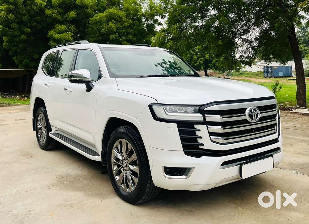 Toyota Land Cruiser 3.3 Zx Diesel, 2023, Diesel