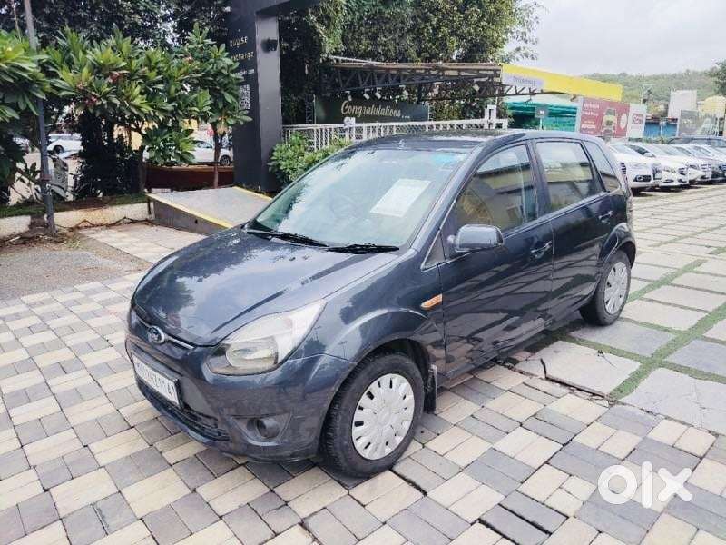 Ford Figo, 2012, Petrol