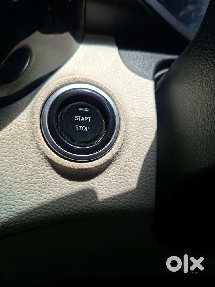 Mahindra Xuv 3xo Ax5 Ds Mt, 2024, Diesel