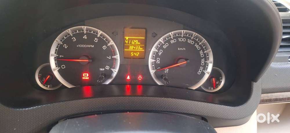 Maruti Suzuki Swift Dzire 1.2 Vxi Bsiv, 2015, Petrol