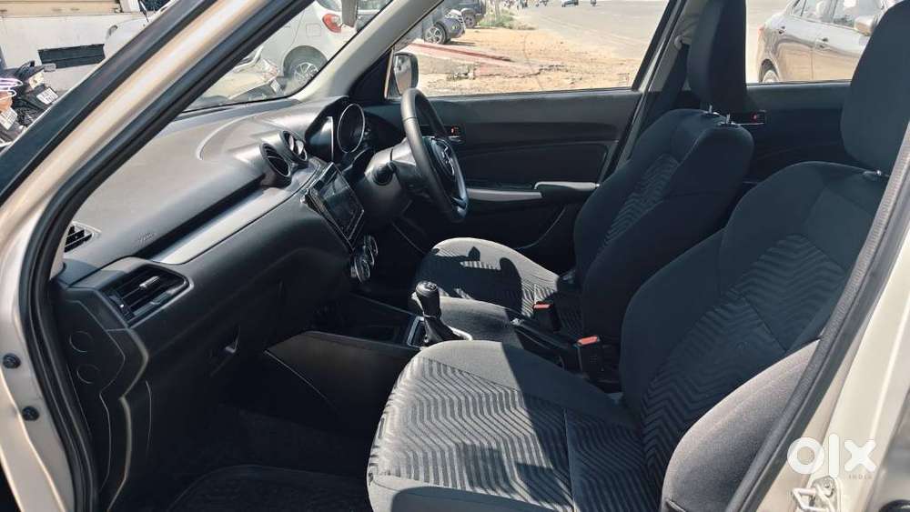 Maruti Suzuki Swift Vvt Zxi, 2022, Petrol