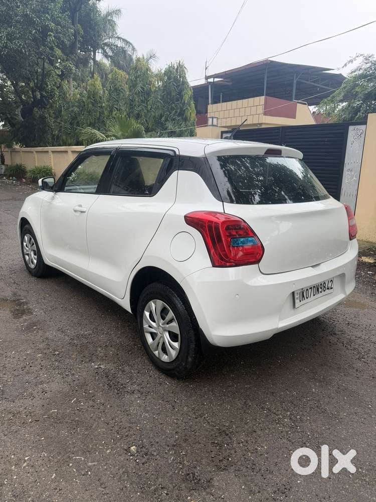 Maruti Suzuki Swift Vxi + Manual, 2019, Petrol