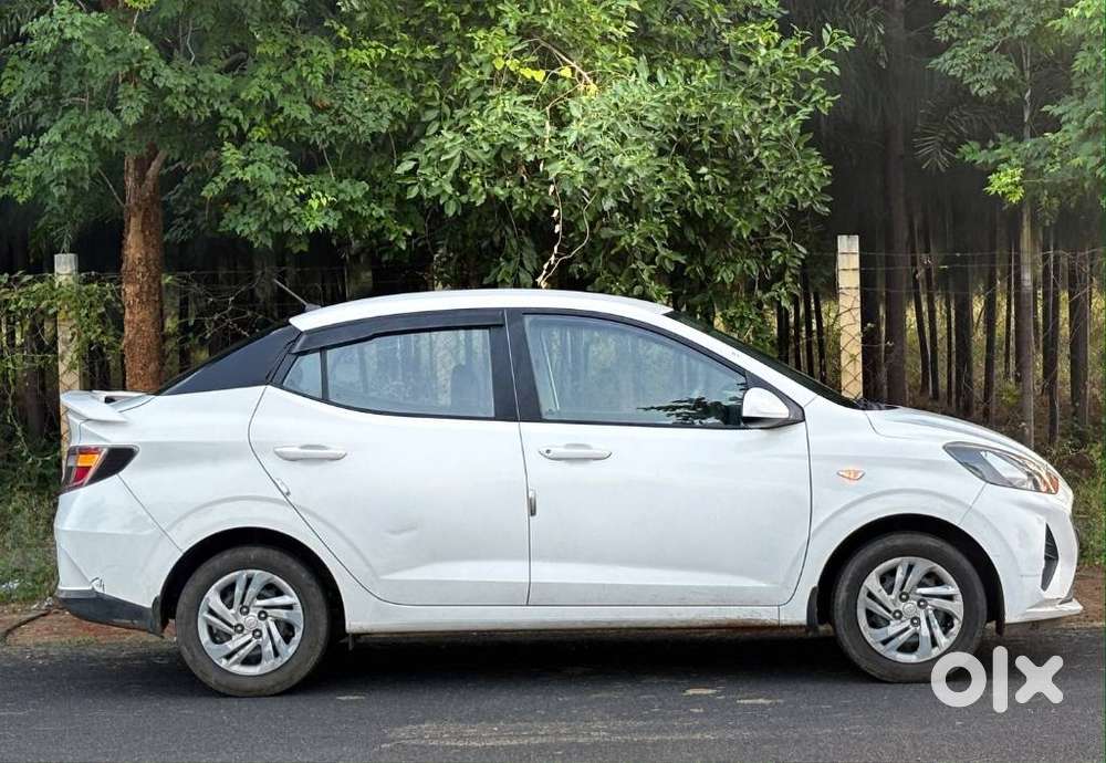 Hyundai Aura, 2022, Petrol