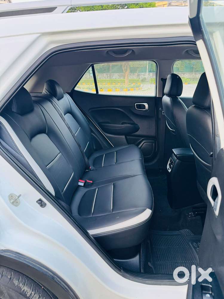 Hyundai Venue S 1.2 Petrol, 2021, Petrol
