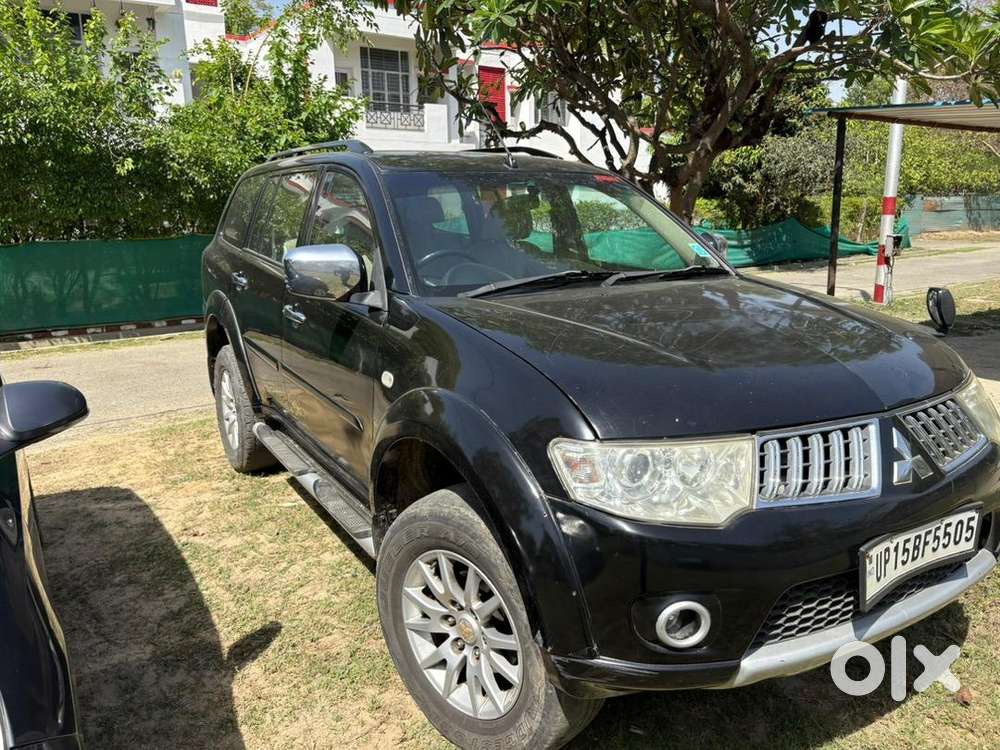Mitsubishi Pajero Sport 2013 Diesel 137000 Km Driven