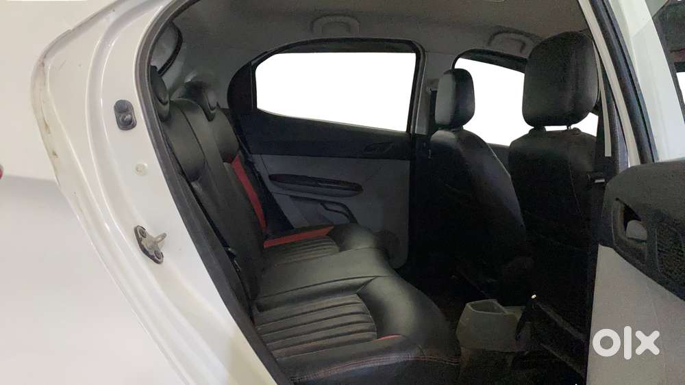 Tata Tiago 1.05 Revotorq Xt Option, 2021, Petrol
