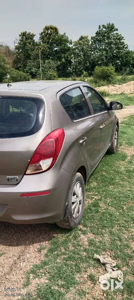 Hyundai I20 Sportz 2012