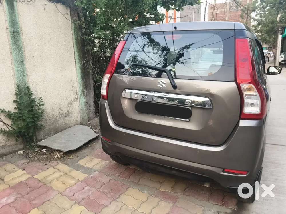 Maruti Suzuki Wagon R 2021 Petrol 28700 Km Driven And Well Maintained.