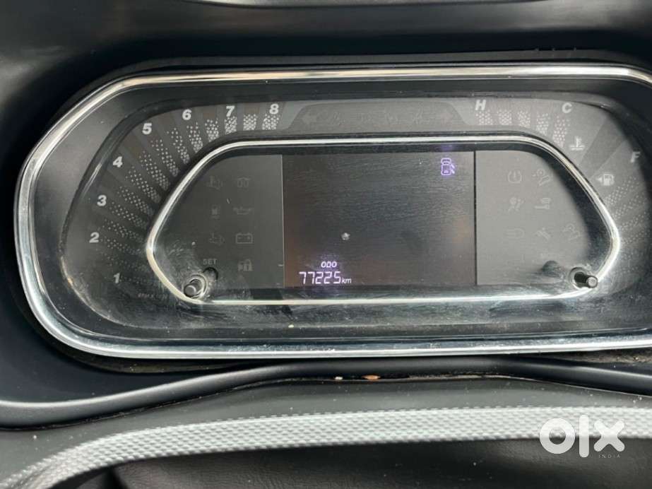 Tata Nexon 1.5 Revotorq Xza Plus S Amt, 2023, Petrol