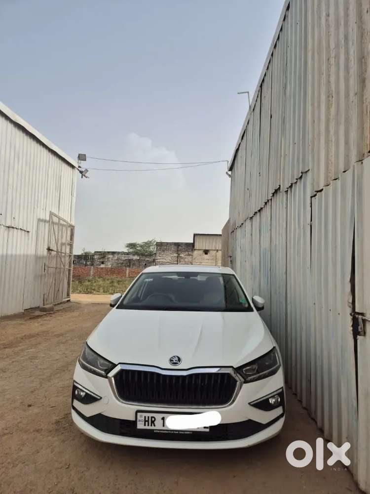 Skoda Slavia 2022 Petrol Well Maintained