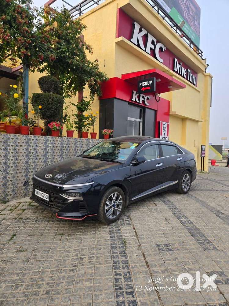 Hyundai Verna 2023 Petrol Well Maintained