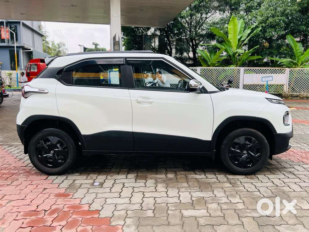 Tata Punch Camo Adventure Rhythm Mt, 2022, Petrol