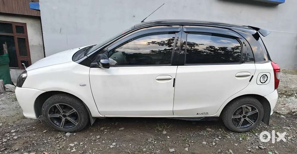 Toyota Etios Liva Petrol 2018