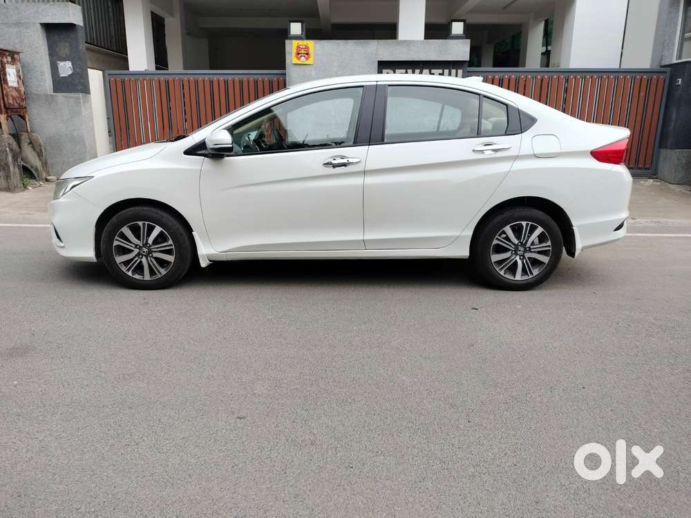 Honda City I-vtec V, 2018, Petrol