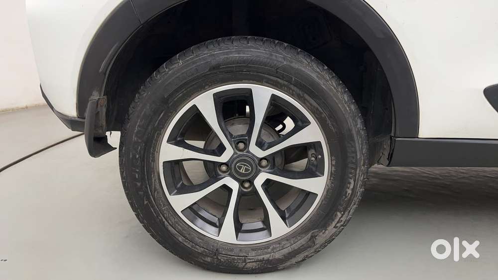 Tata Nexon 1.2 Revotron Xz Plus, 2021, Petrol