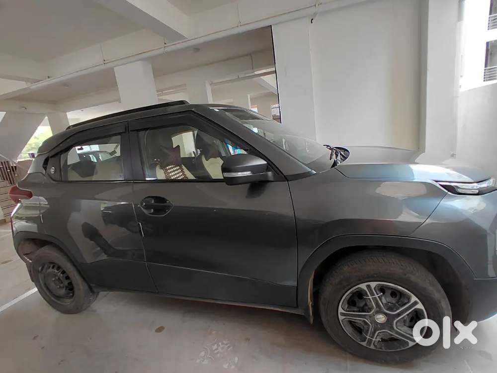 Tata Punch Pure Icng 2024(with All Accessories)