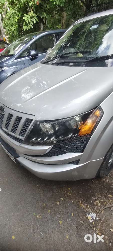 Need To Sell Immediately - Mahindra Xuv500 Diesel W8 2014 Manual