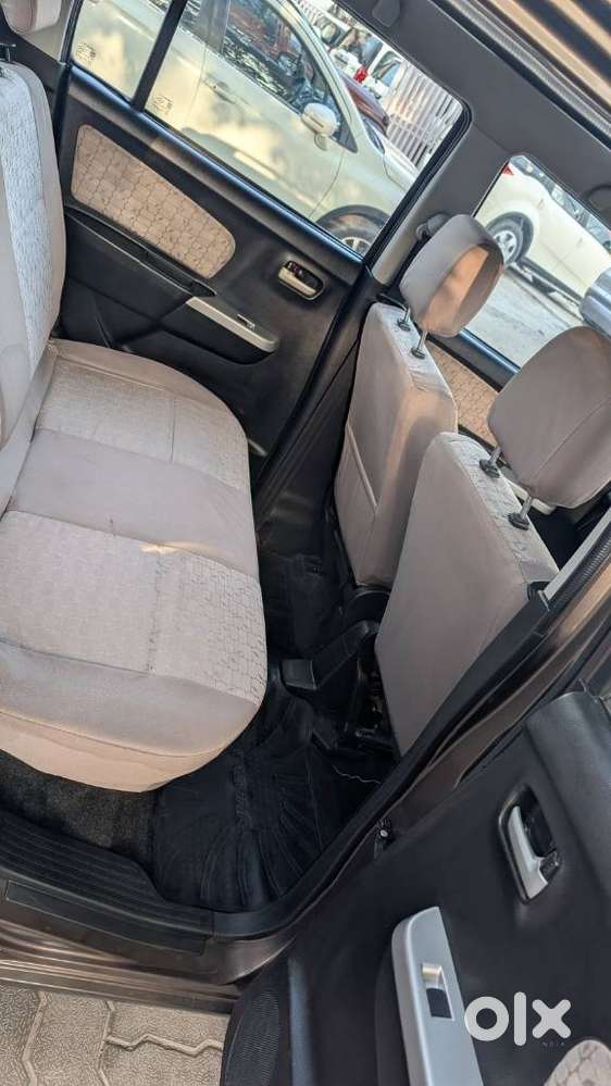 Maruti Suzuki Wagon R Vxi 1.0, 2015, Petrol