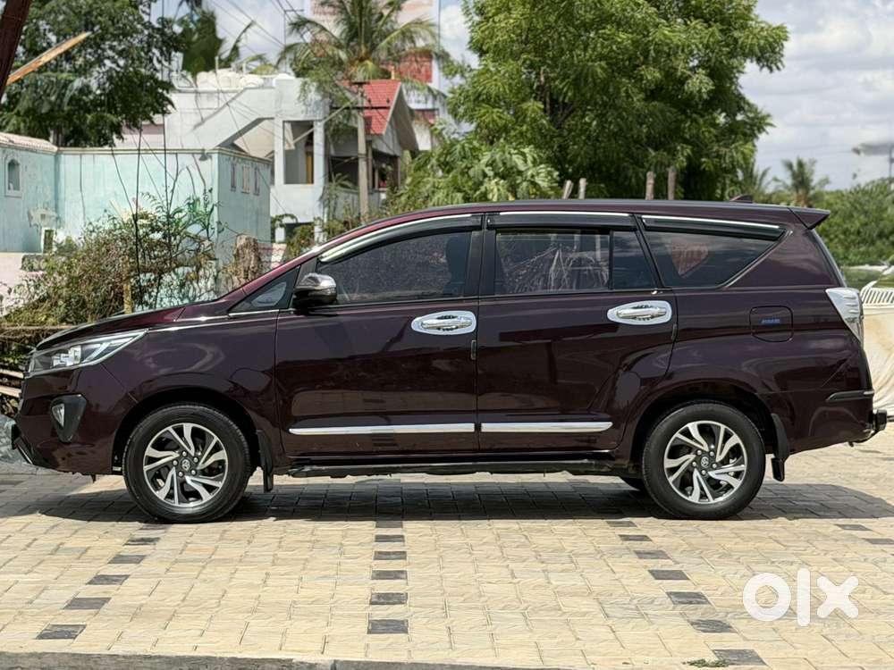 Toyota Innova Crysta 2.4 G Mt, 2021, Diesel