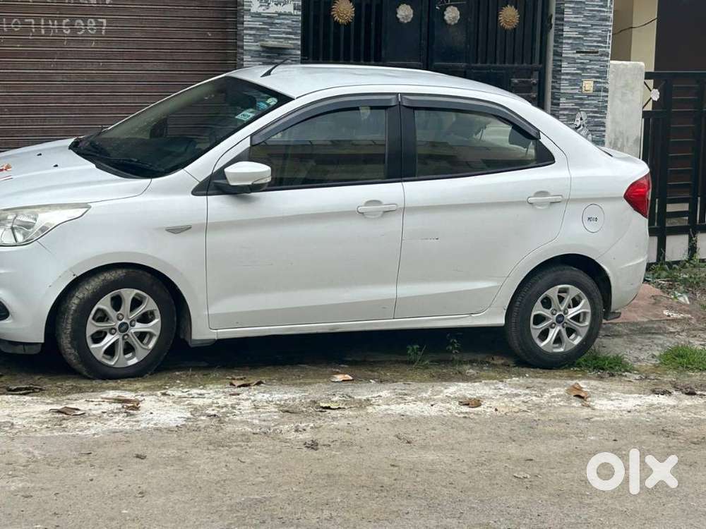 Ford Aspire Titanium 2016