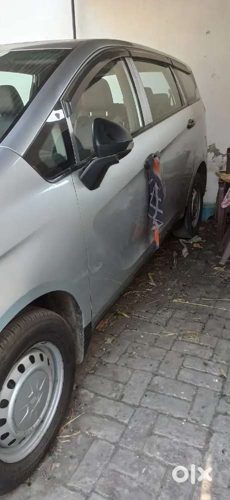 Mahindra Marazzo Diesel 2019