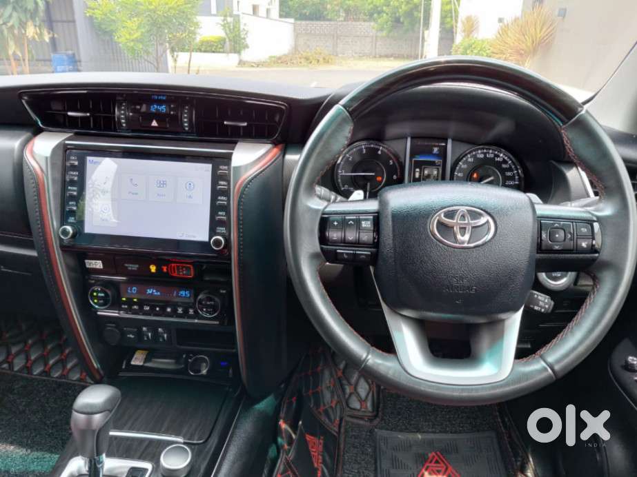 Toyota Fortuner Legender 4x2 At 2.8, 2024, Diesel