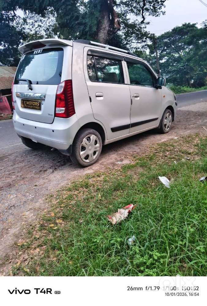 Maruti Suzuki Wagon R Vxi, 2017, Petrol